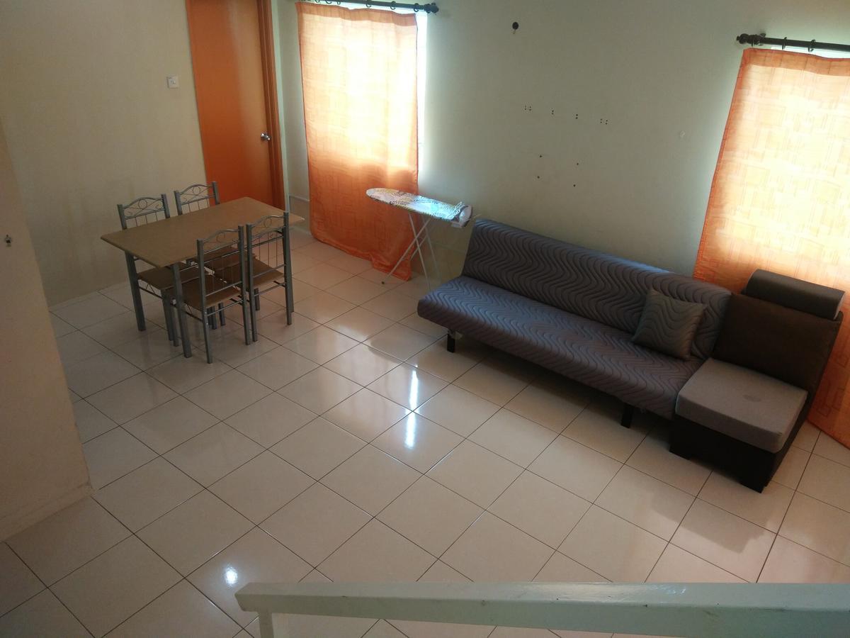 Sarinas Homestay Semporna Exterior foto